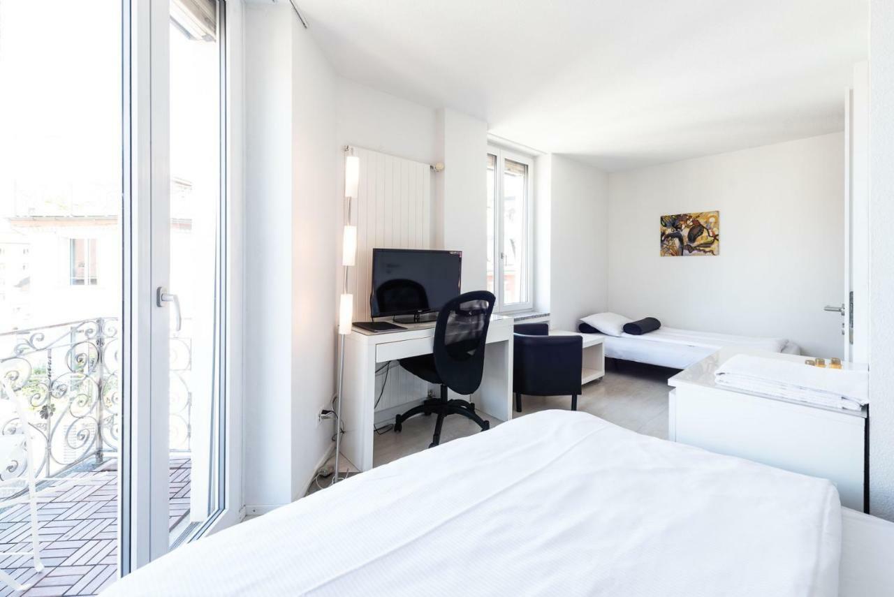 Iq130 Guesthouse Цюрих Екстериор снимка